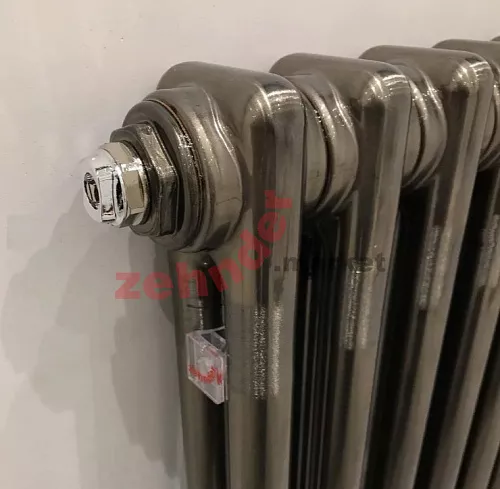 Вертикальный радиатор Zehnder Charleston 2180/10 1270 1/2 Technoline 0325 TL боковое подключение (с кронштейнами CVD1+BH)