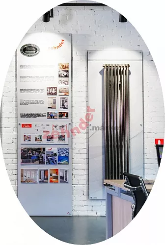 Вертикальный радиатор Zehnder Charleston 2180/10 1270 1/2 Technoline 0325 TL боковое подключение (с кронштейнами CVD1+BH)