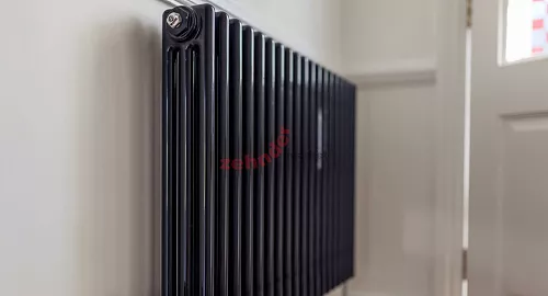 Радиатор Zehnder Charleston 3057/14 1270 3/4 RAL 9217 matt Чёрный боковое подключение