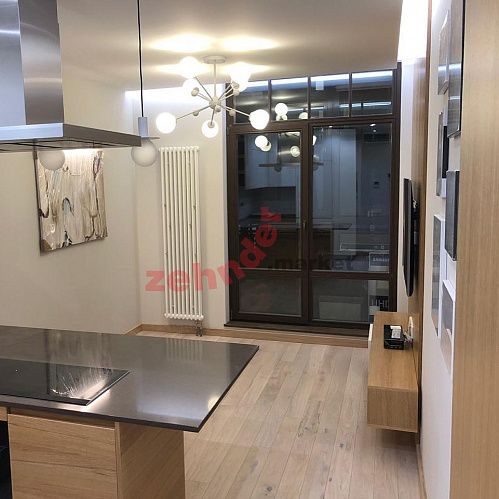 Радиатор Zehnder Charleston Completto CH 2180/12 V001 ½ RAL 9016