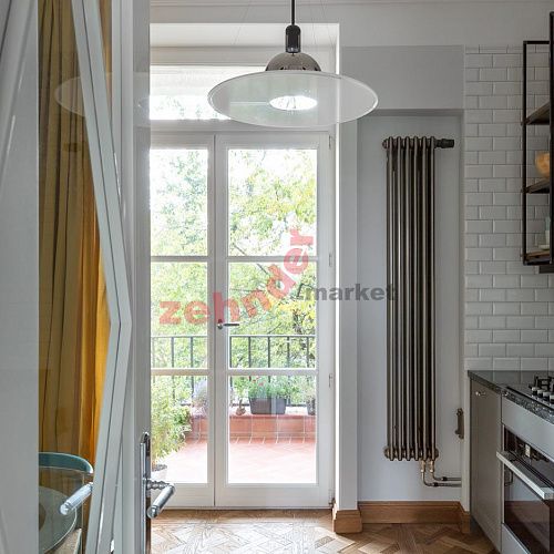Радиатор Zehnder Charleston Completto CH 3180/10 V001 ½ Technoline 0325 TL